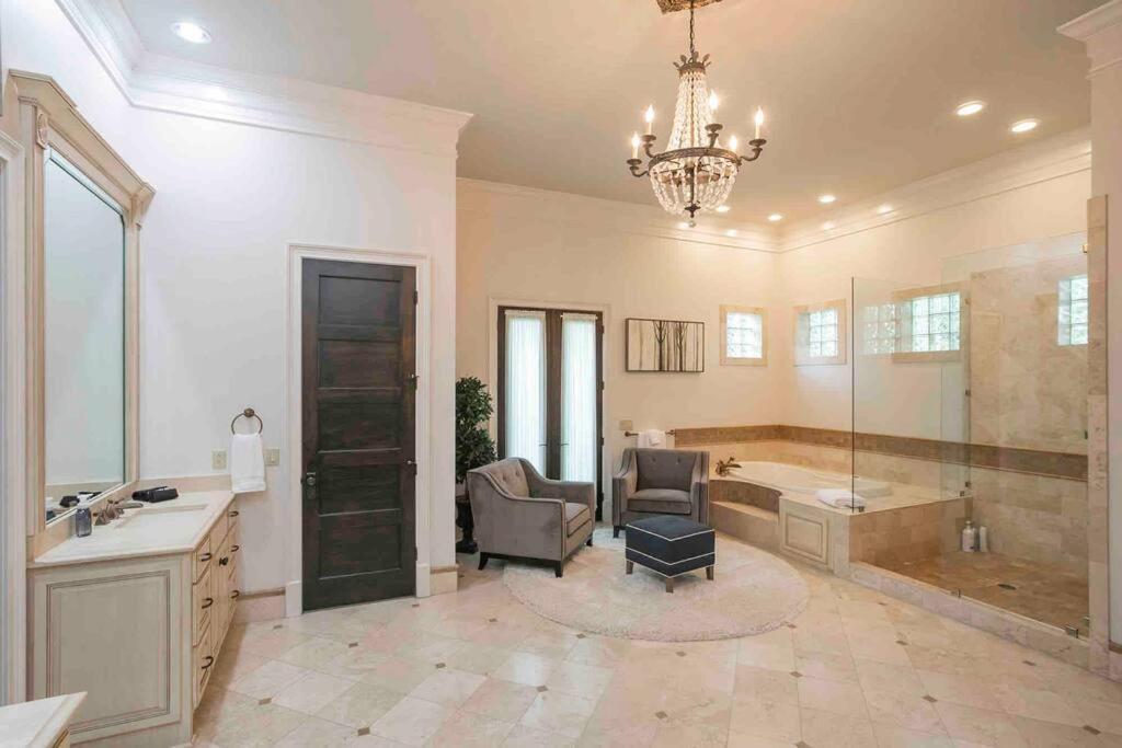 Supreme Luxury For Discerning Tastes Βίλα Νάσβιλ Εξωτερικό φωτογραφία